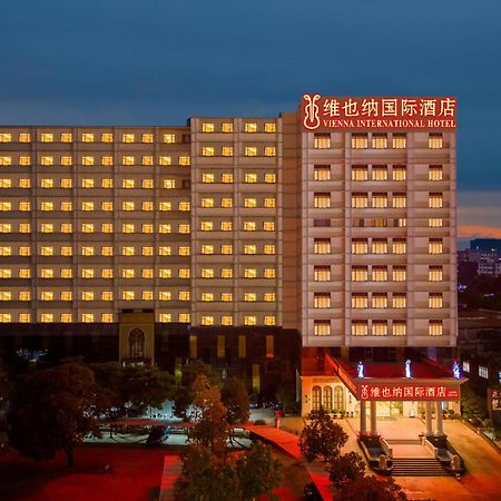 Vienna International Hotel Guangzhou Baiyun International Conference Center Luaran gambar